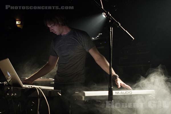 ZOMBI - 2006-07-18 - PARIS - La Maroquinerie - 